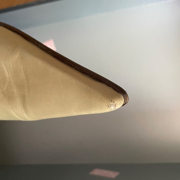 Boots - Picture 2 of 9